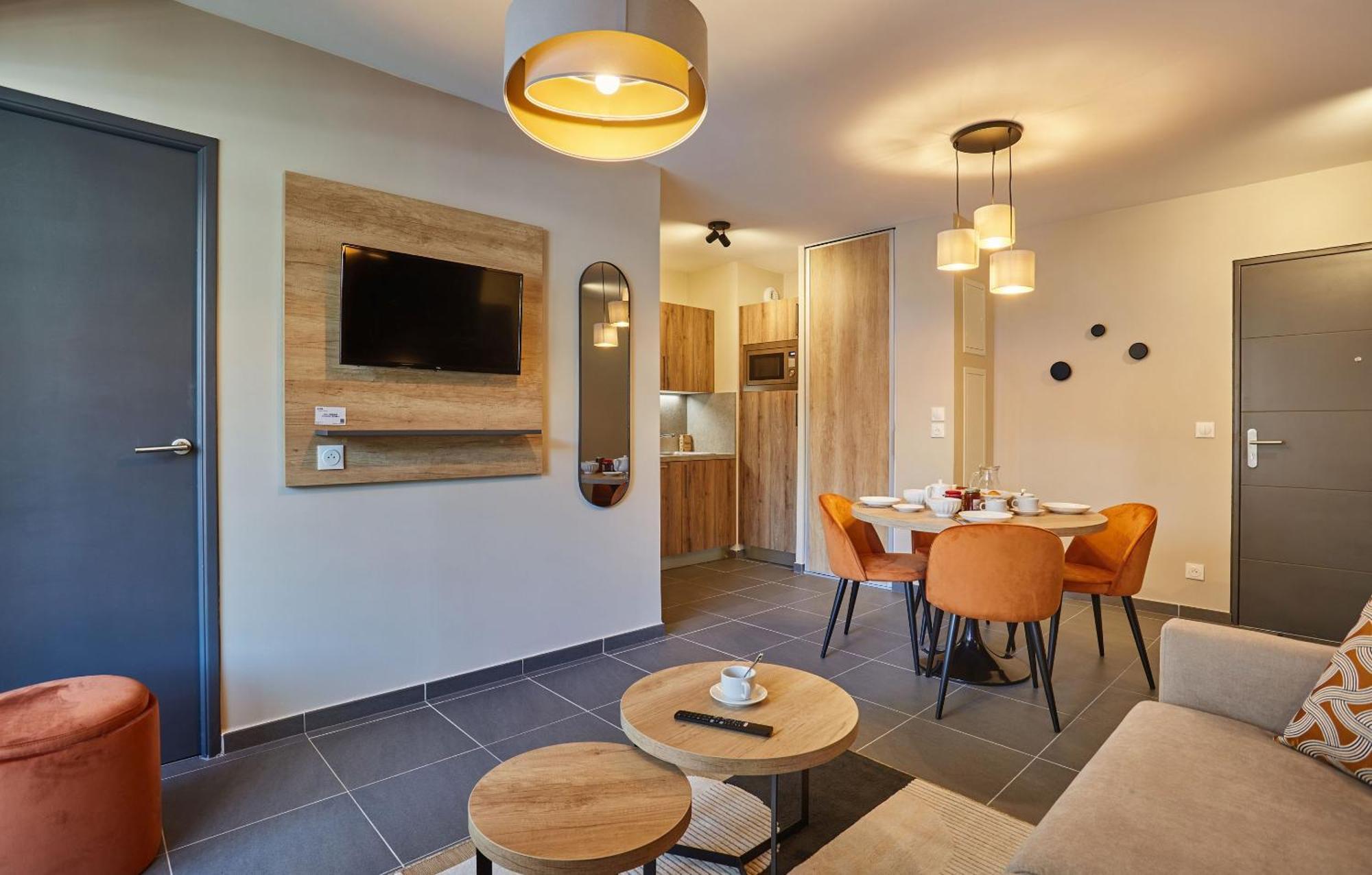 Residence Prestige Odalys Le Mont D'Auron Exterior foto
